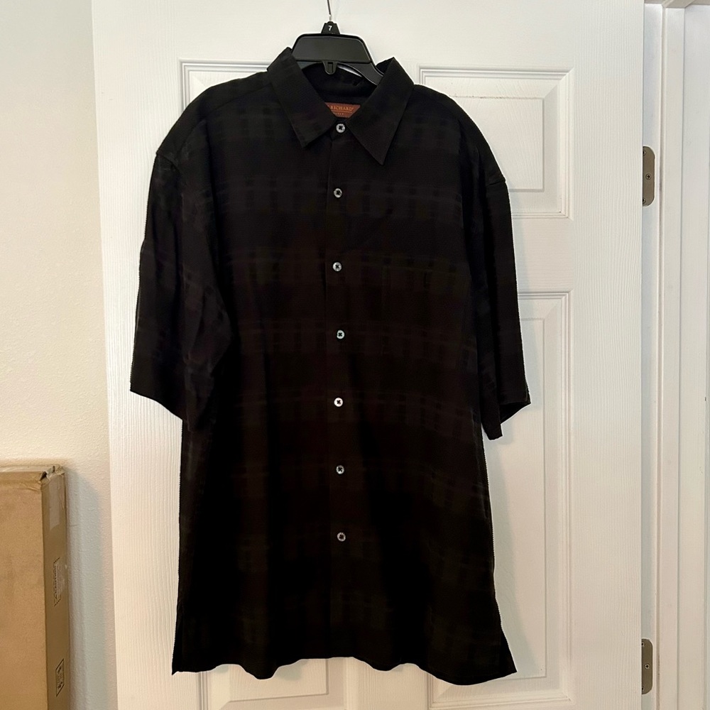 Black Tori Richard button down, size L